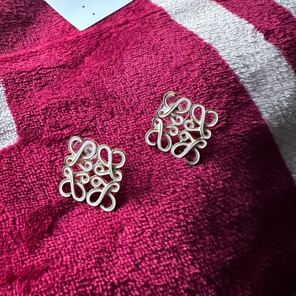 Inspire Silver Filigree Scroll Stud Earrings